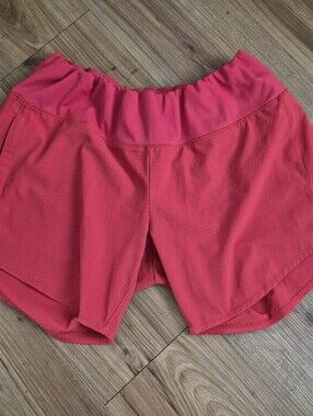 Oiselle Long Roga Athletic Shorts Red Size 8